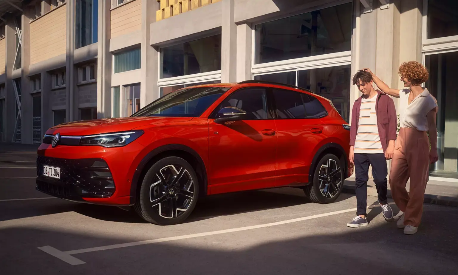 VW Tiguan rot Familie